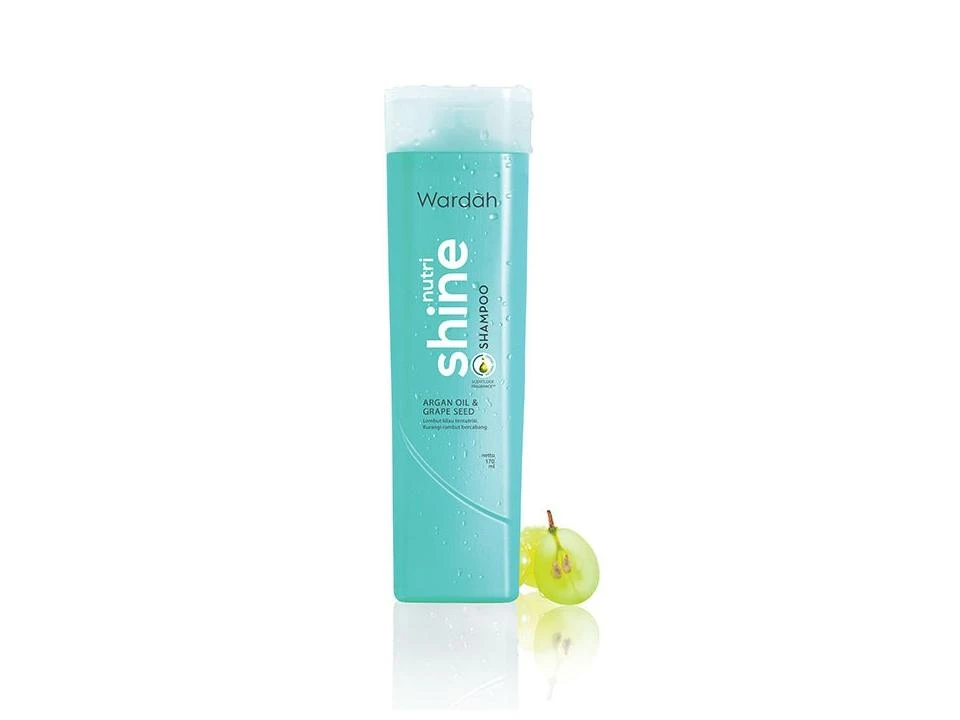Wardah Hijab Smooth and Shiny Shampoo